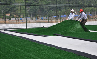 鋪展草坪 鋪展草坪